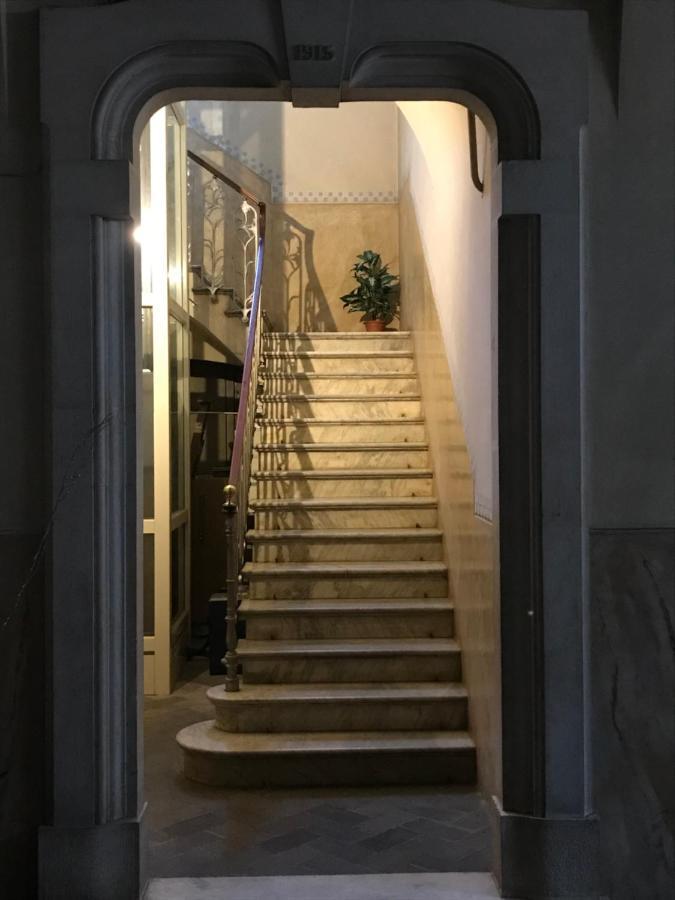 Palazzo De Bellis Vitti Nella Citta Delle Grotte Panzió Castellana Grotte Kültér fotó